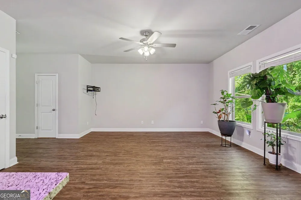 350 McGiboney LN Covington, GA 30016