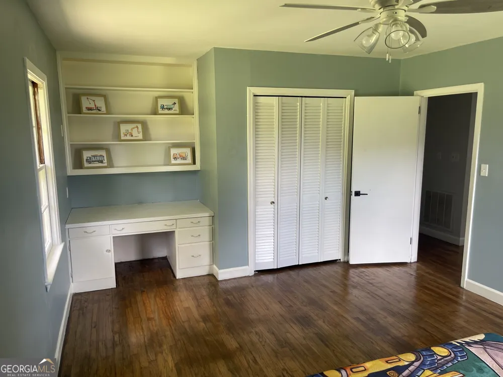 103 Crestview Valley, AL 36854