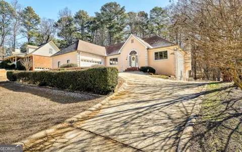 1522 Catherine CT