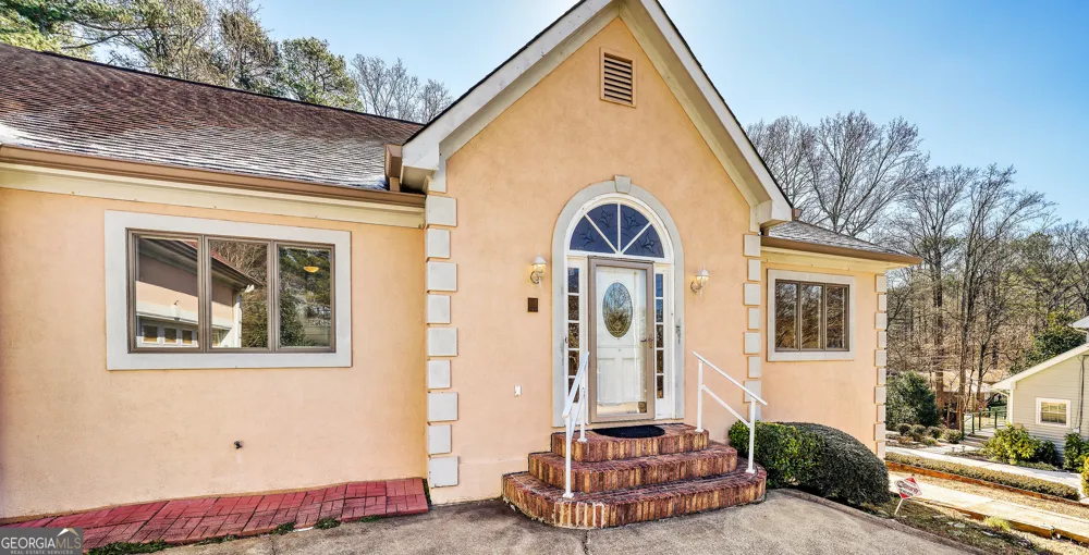 1522 Catherine CT Suwanee, GA 30024