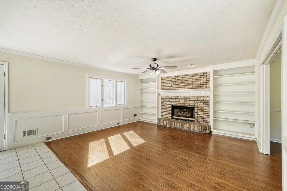 1522 Catherine CT Suwanee, GA 30024
