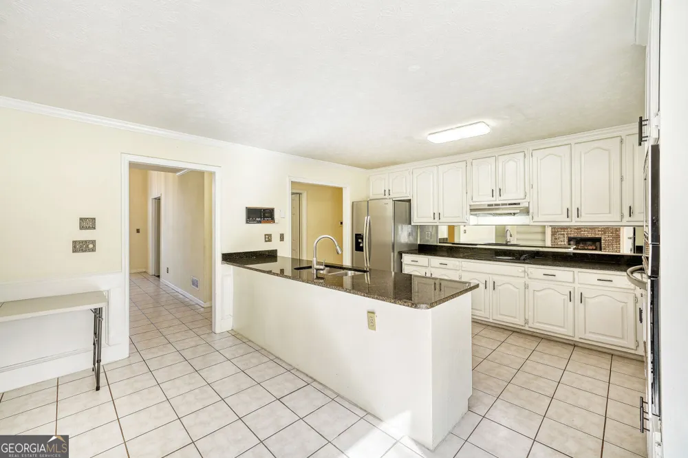 1522 Catherine CT Suwanee, GA 30024