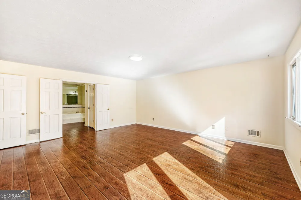 1522 Catherine CT Suwanee, GA 30024