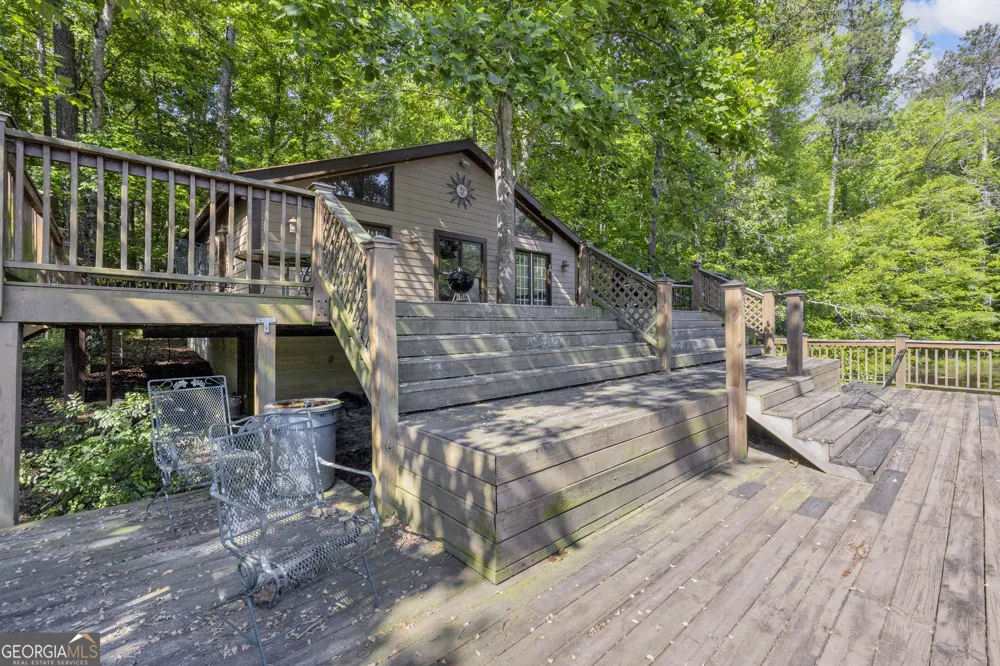 1641 Churchwell RD Union Point, GA 30669