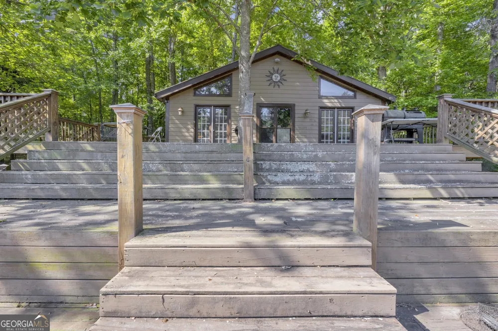 1641 Churchwell RD Union Point, GA 30669
