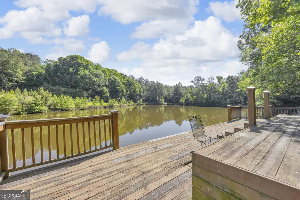 1641 Churchwell RD Union Point, GA 30669