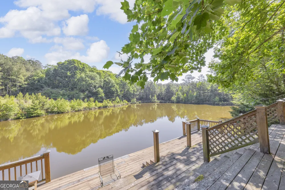1641 Churchwell RD Union Point, GA 30669