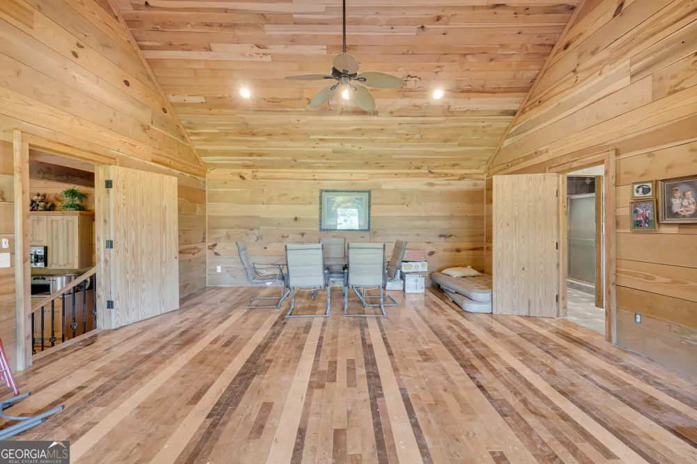 1641 Churchwell RD Union Point, GA 30669
