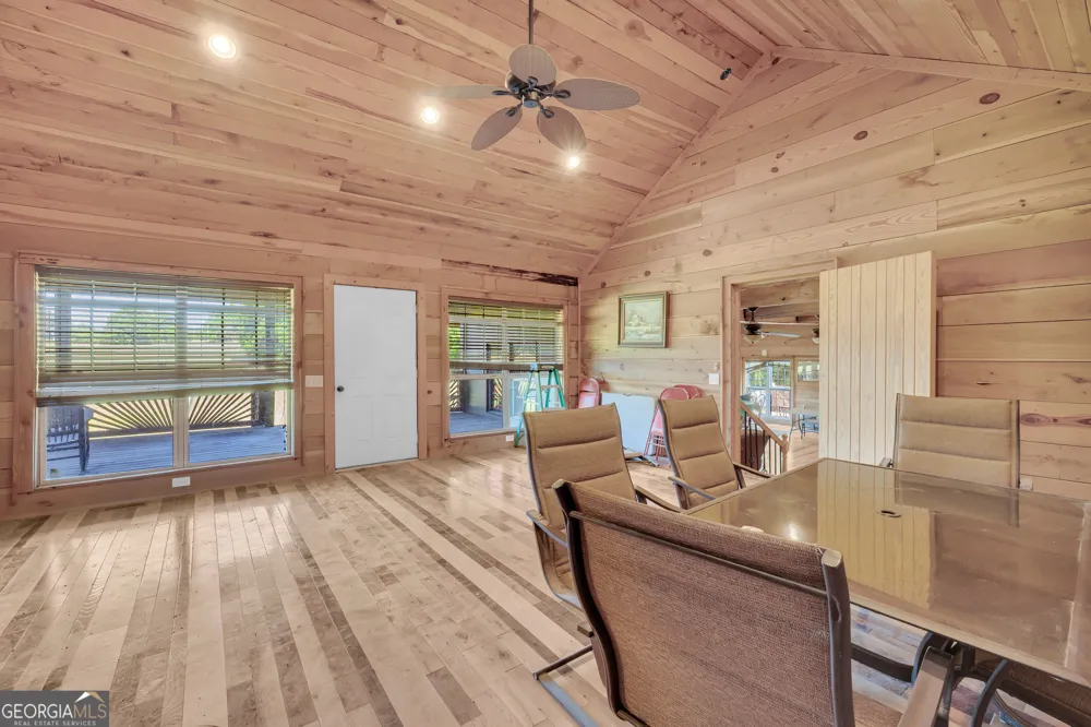 1641 Churchwell RD Union Point, GA 30669