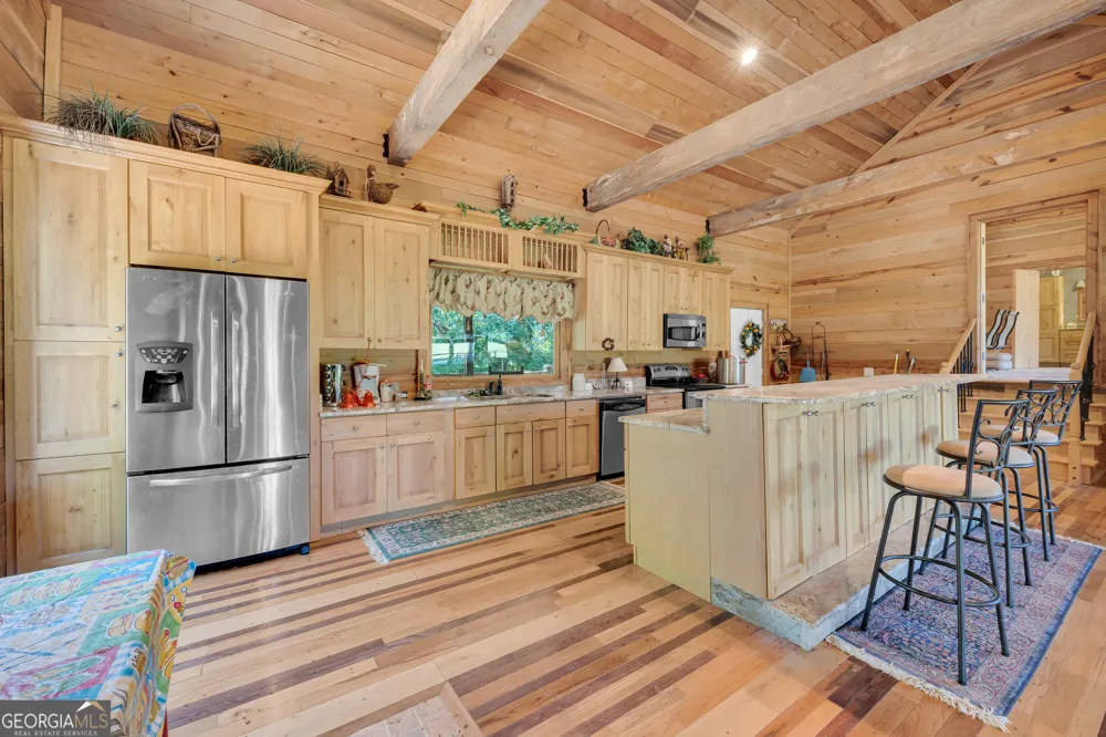 1641 Churchwell RD Union Point, GA 30669