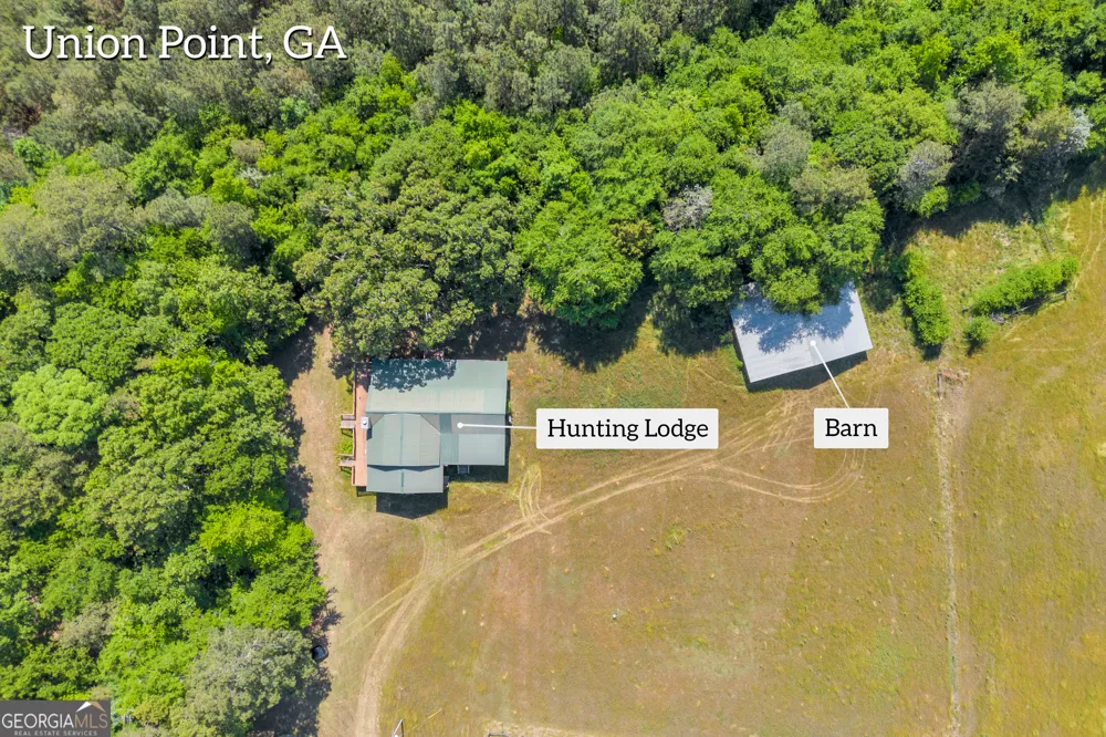 1641 Churchwell RD Union Point, GA 30669