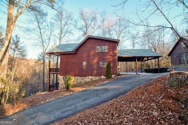 138 Lucius LN Cherry Log, GA 30522