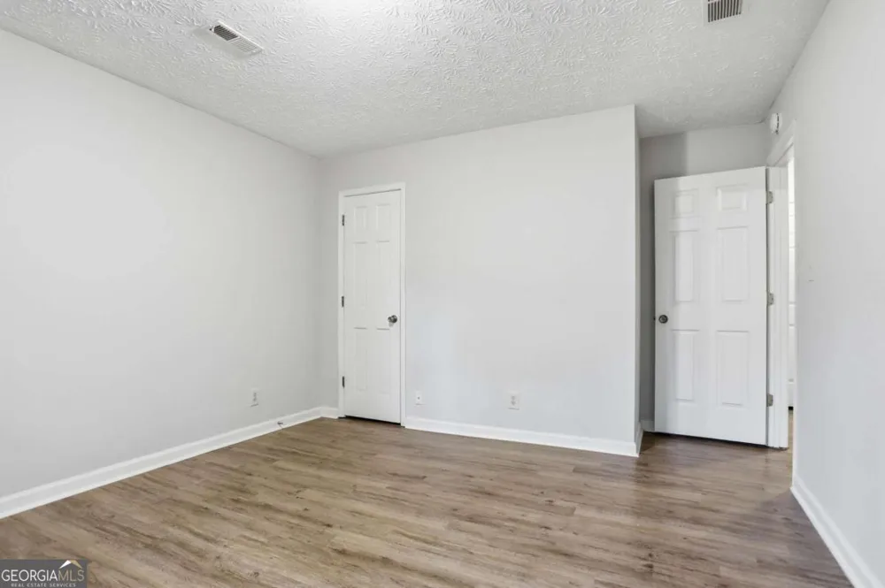 105 Woodsong CT Fayetteville, GA 30214