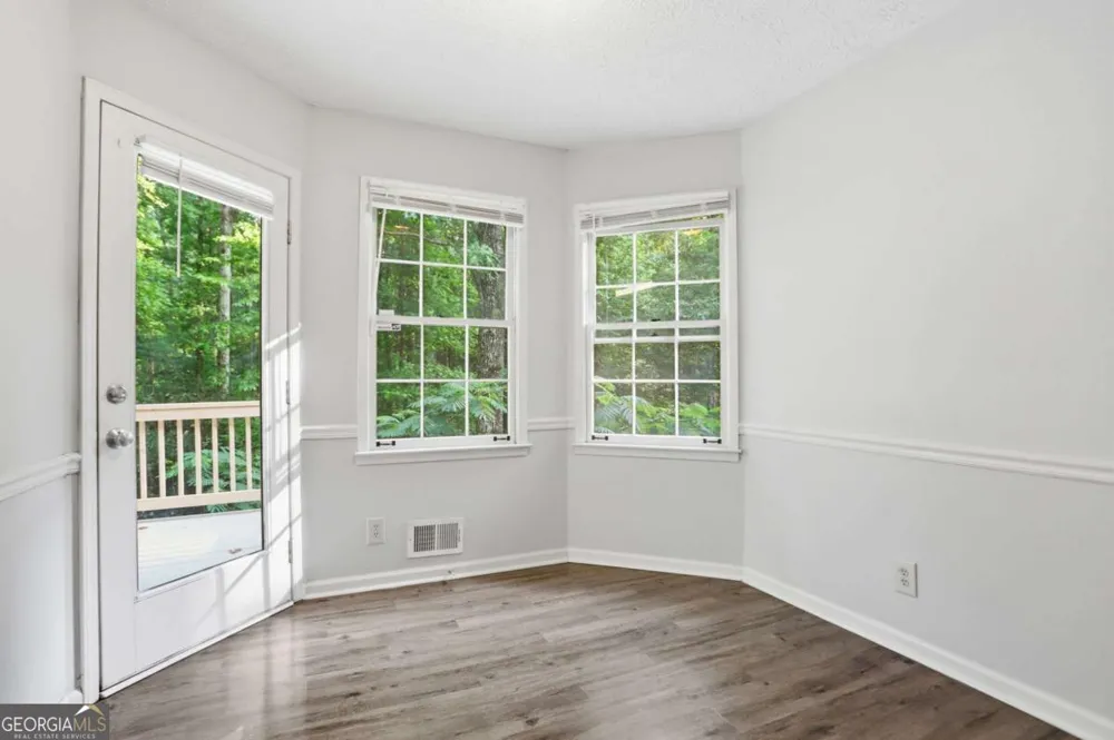 105 Woodsong CT Fayetteville, GA 30214