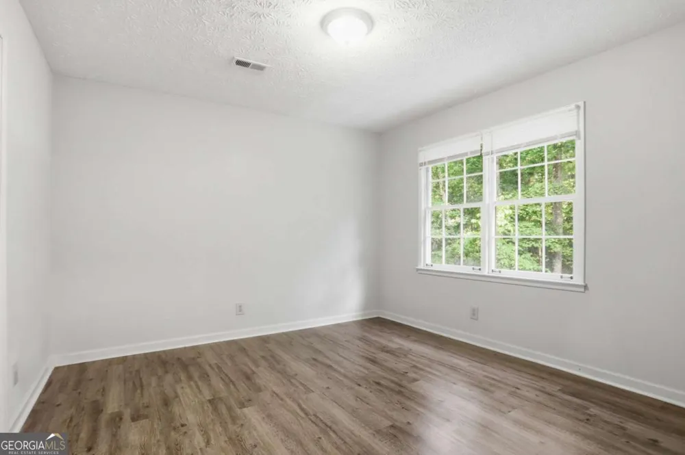 105 Woodsong CT Fayetteville, GA 30214