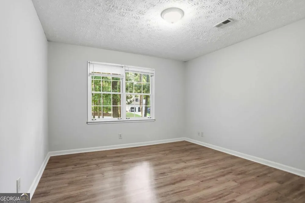 105 Woodsong CT Fayetteville, GA 30214