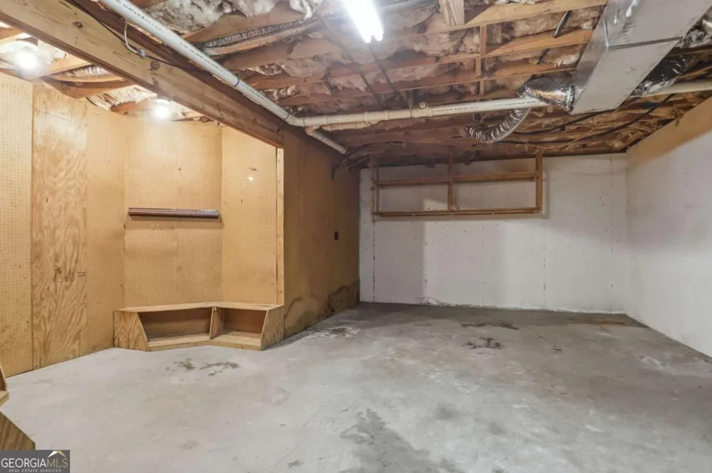 105 Woodsong CT Fayetteville, GA 30214