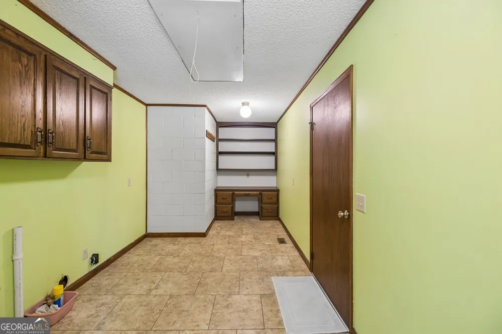 187 Burns LN Benton, TN 37307