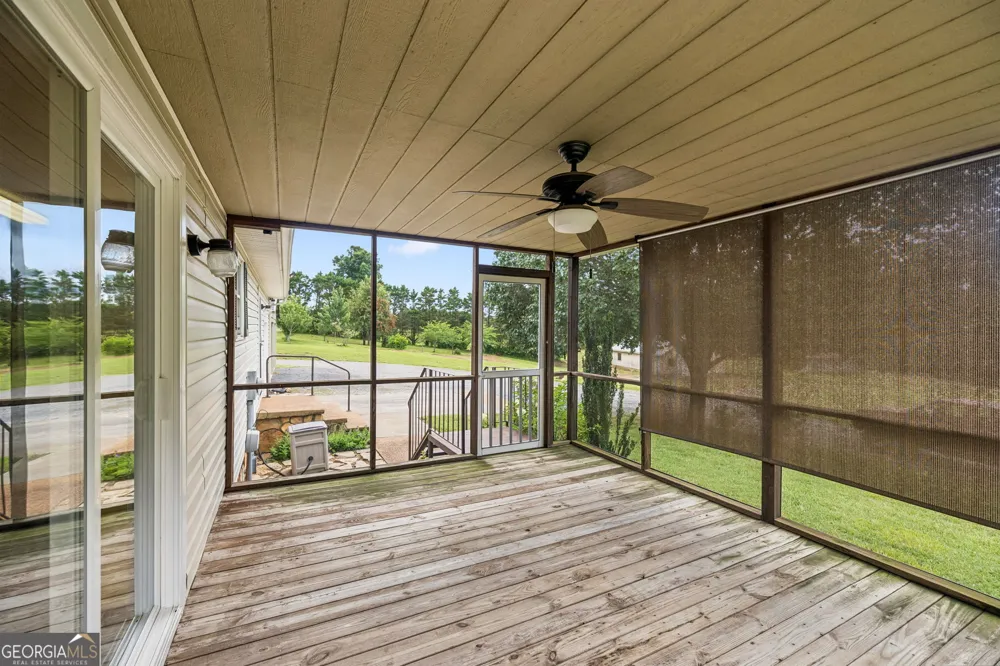 187 Burns LN Benton, TN 37307