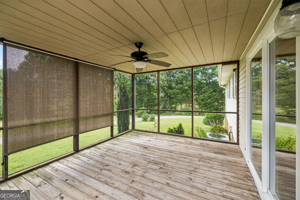 187 Burns LN Benton, TN 37307