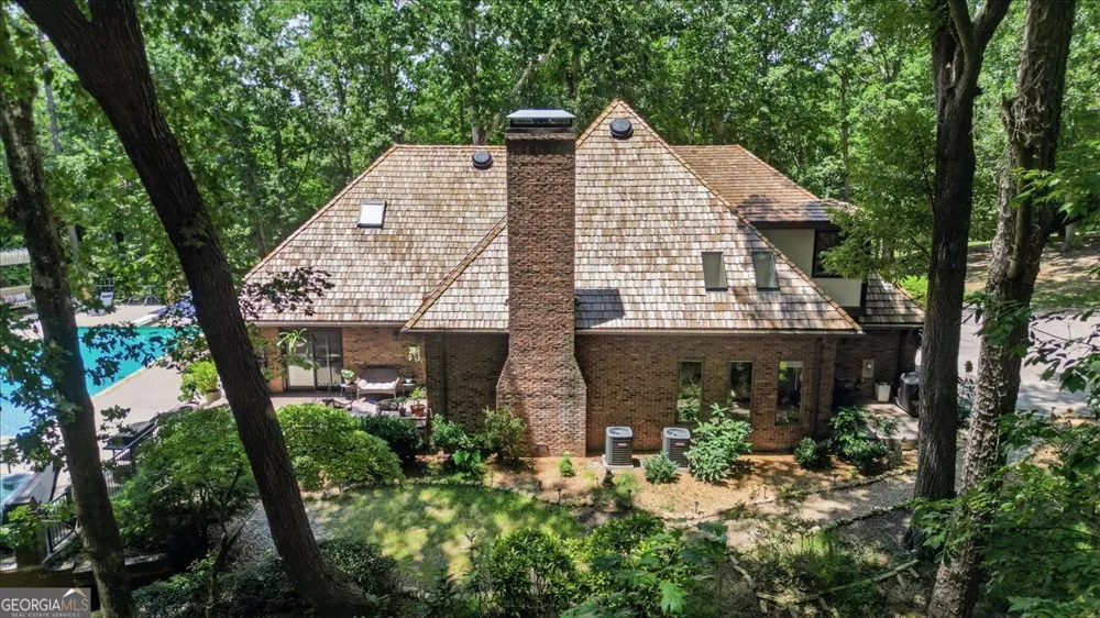 4525 Mountain View RD Oakwood, GA 30566