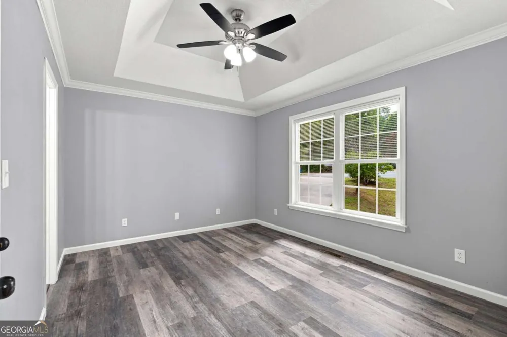 433 Elliots LN Dahlonega, GA 30533