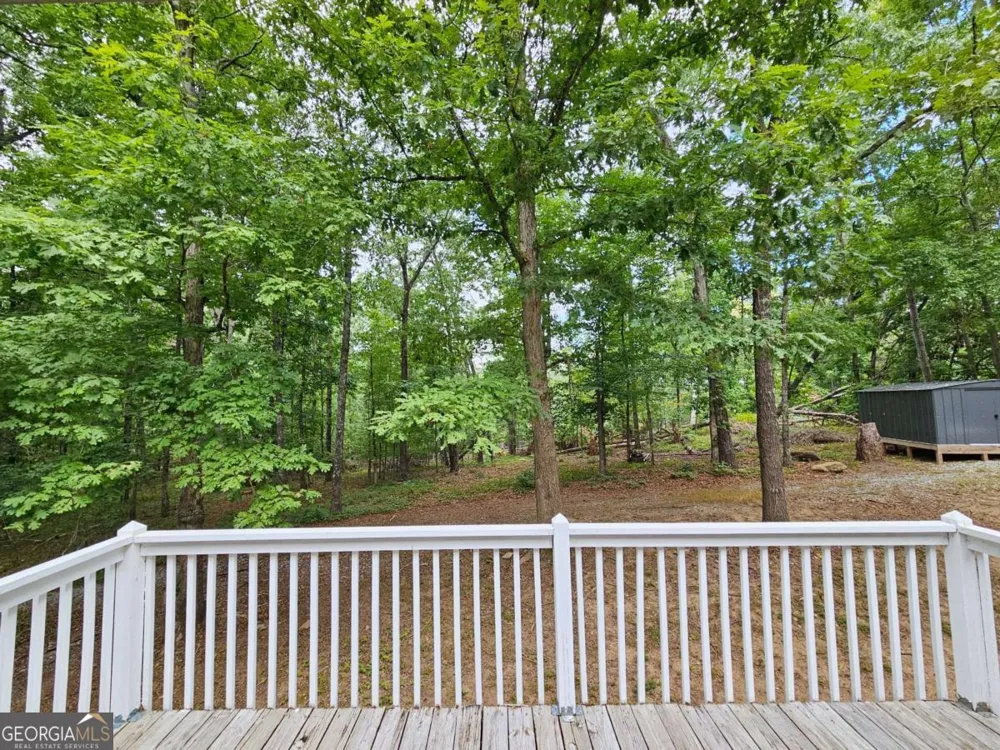 433 Elliots LN Dahlonega, GA 30533
