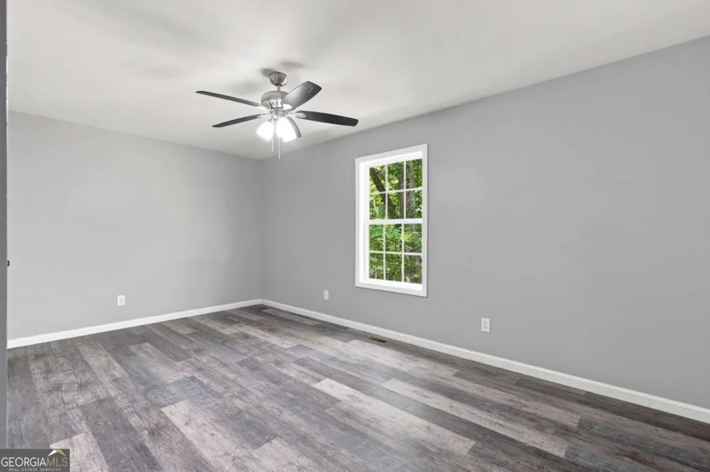 433 Elliots LN Dahlonega, GA 30533