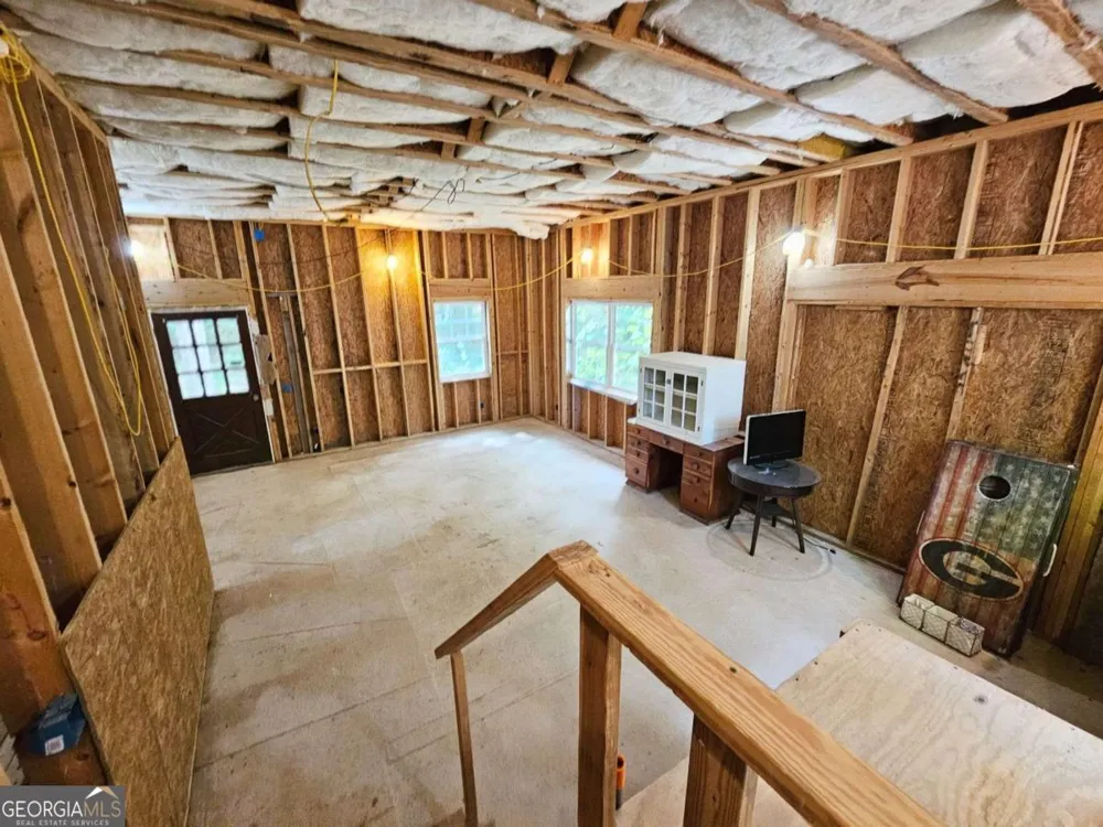 433 Elliots LN Dahlonega, GA 30533