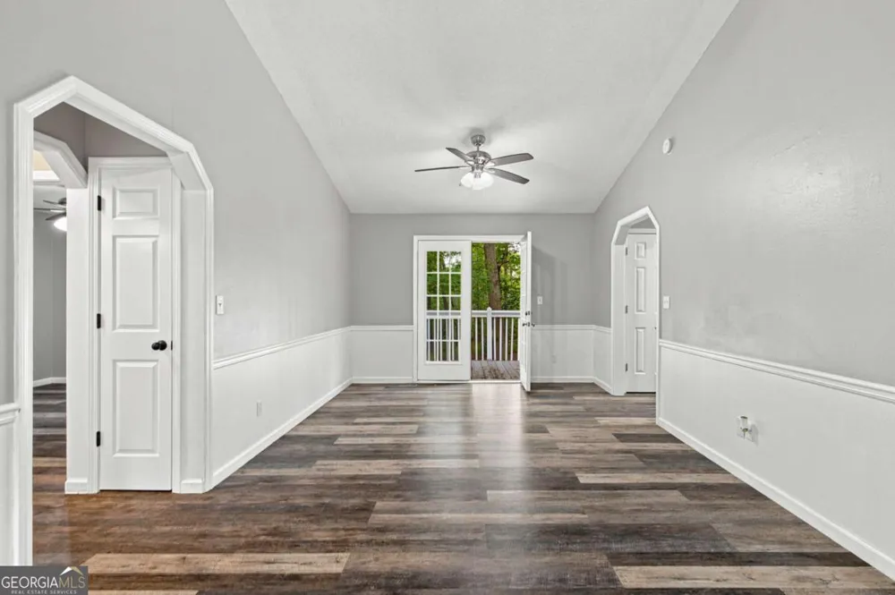 433 Elliots LN Dahlonega, GA 30533