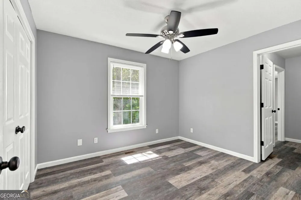 433 Elliots LN Dahlonega, GA 30533