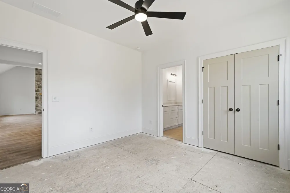 104 Bob White DR Calhoun, GA 30701