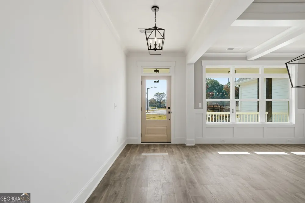 104 Bob White DR Calhoun, GA 30701