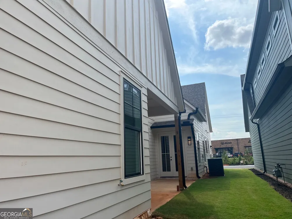 2765 Electric AVE Watkinsville, GA 30677