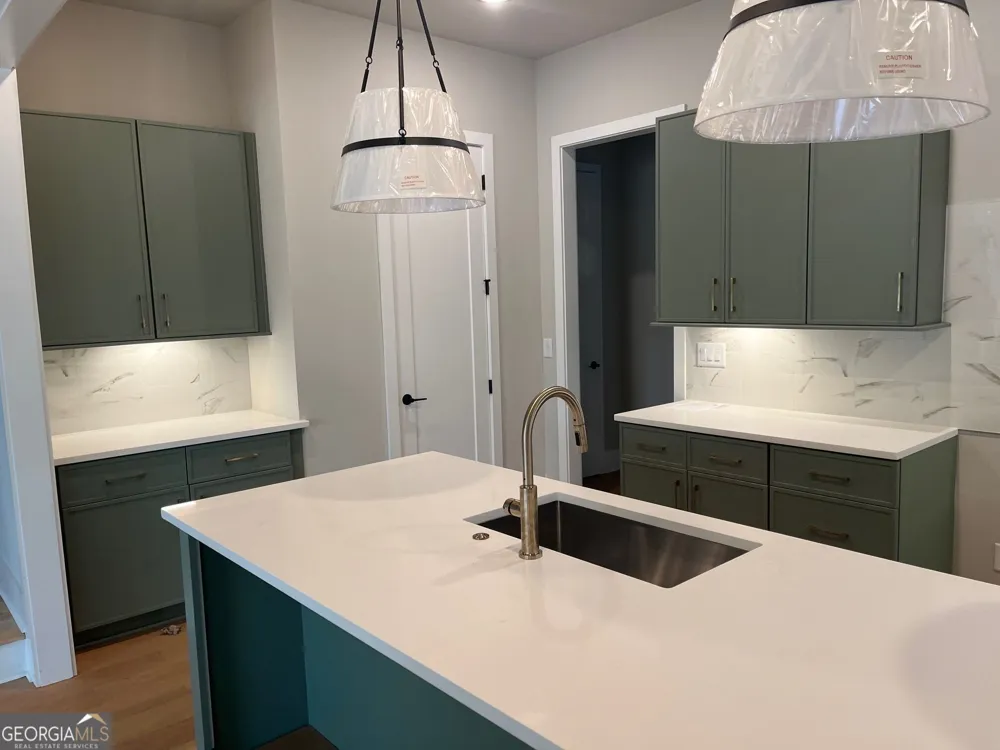 2765 Electric AVE Watkinsville, GA 30677