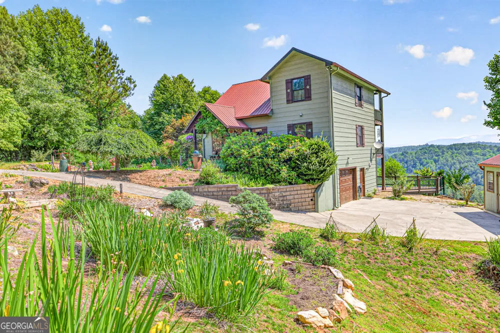 95 Scenic WAY Ellijay, GA 30540