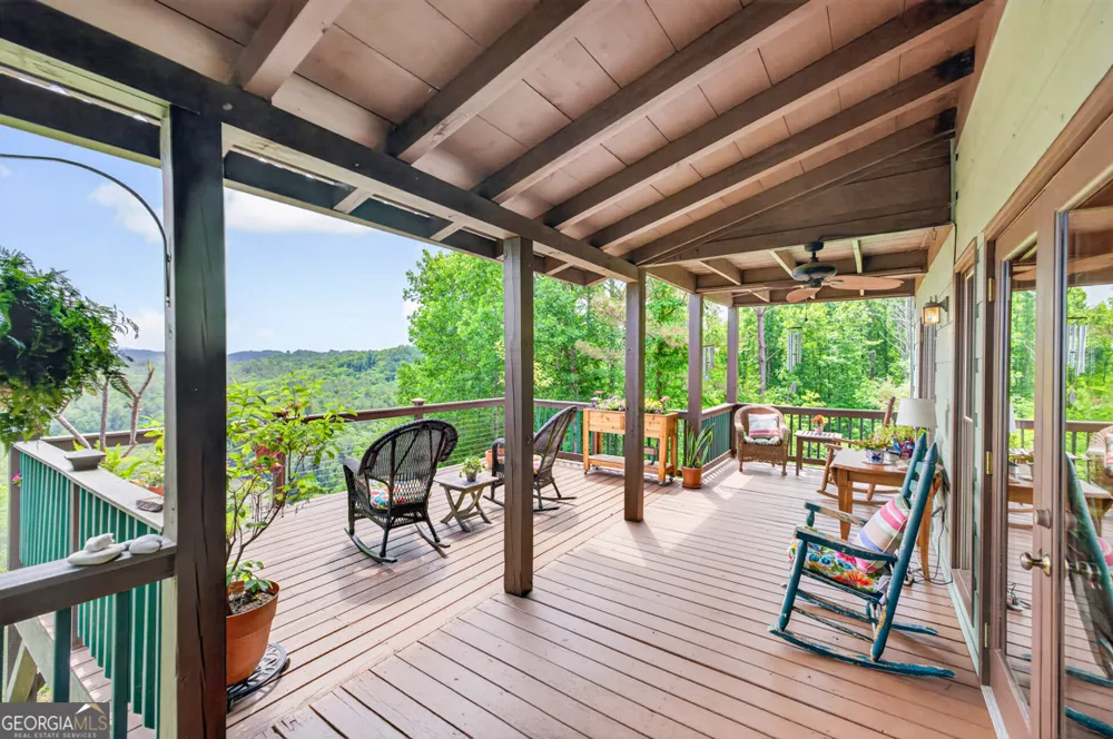 95 Scenic WAY Ellijay, GA 30540