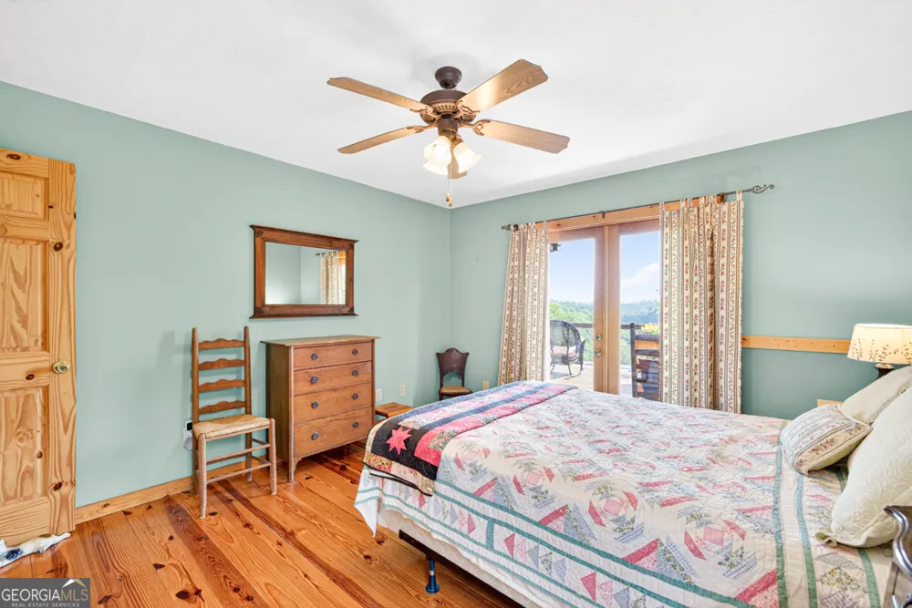 95 Scenic WAY Ellijay, GA 30540