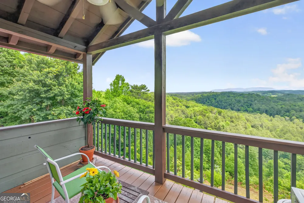 95 Scenic WAY Ellijay, GA 30540