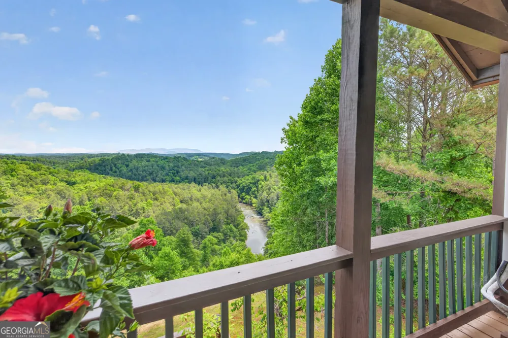 95 Scenic WAY Ellijay, GA 30540
