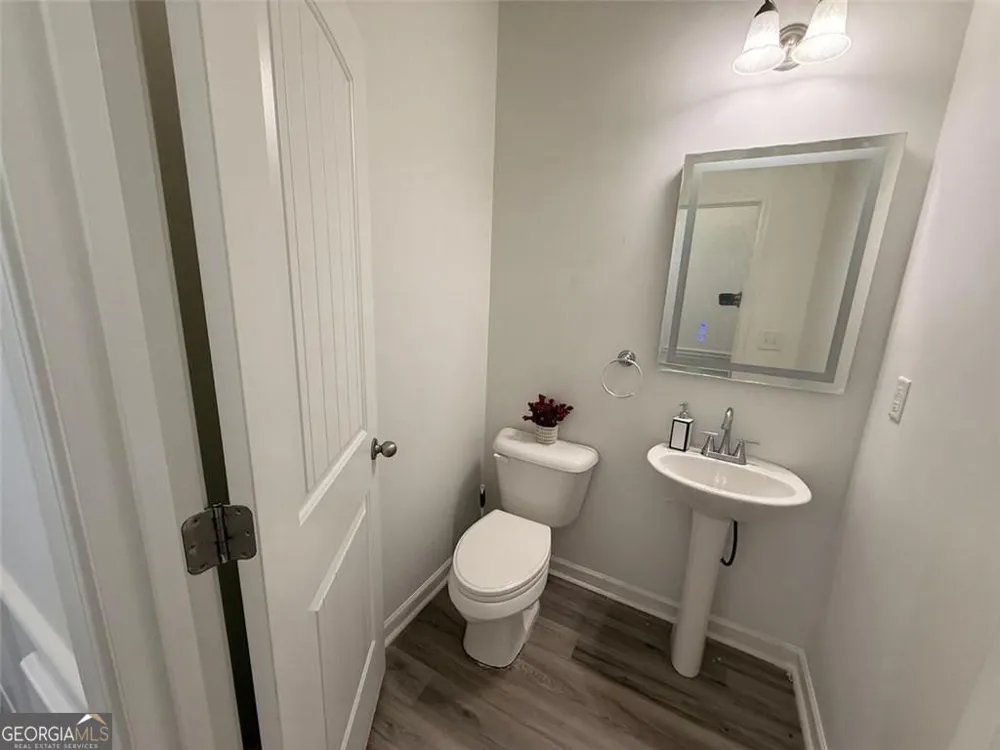 2450 Oakleaf CIR Lithonia, GA 30058