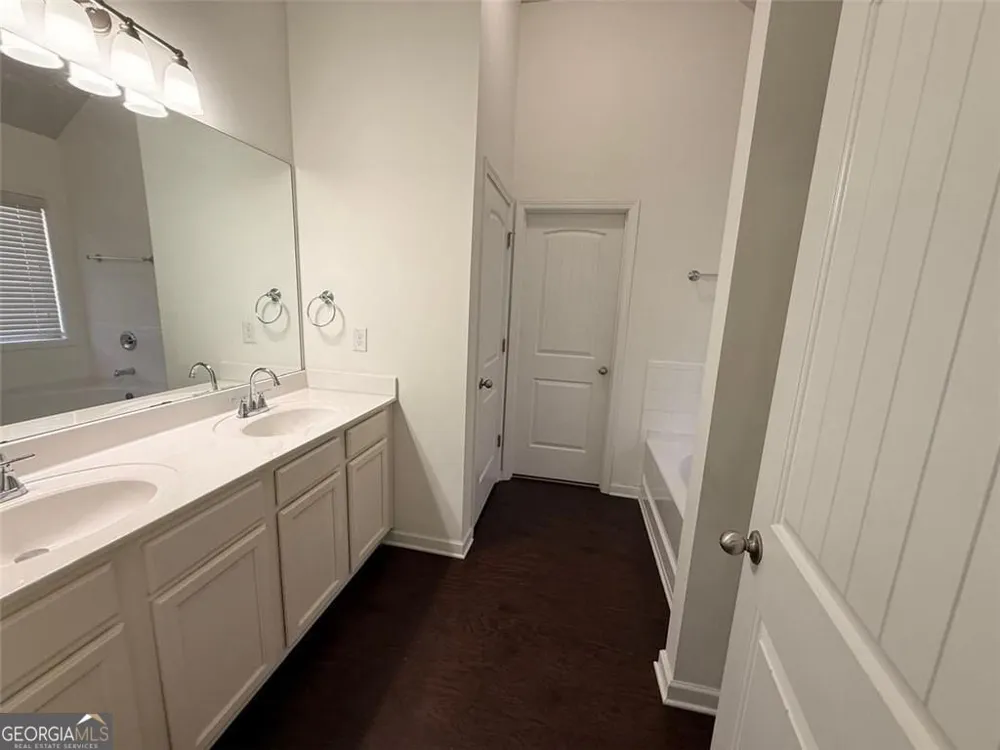 2450 Oakleaf CIR Lithonia, GA 30058