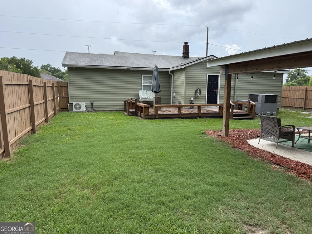 455 N Kennedy ST Metter, GA 30439