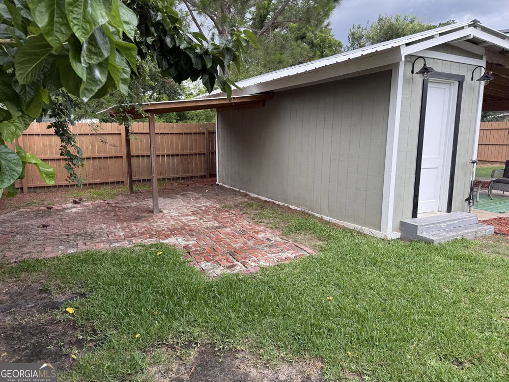 455 N Kennedy ST Metter, GA 30439