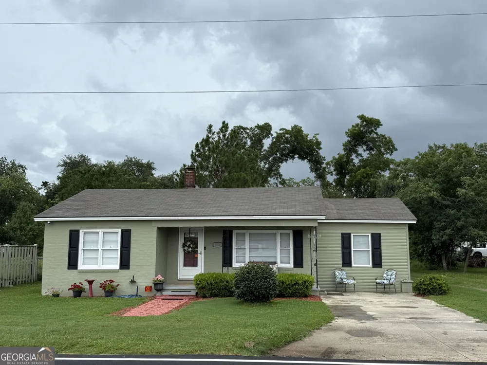 455 N Kennedy ST Metter, GA 30439