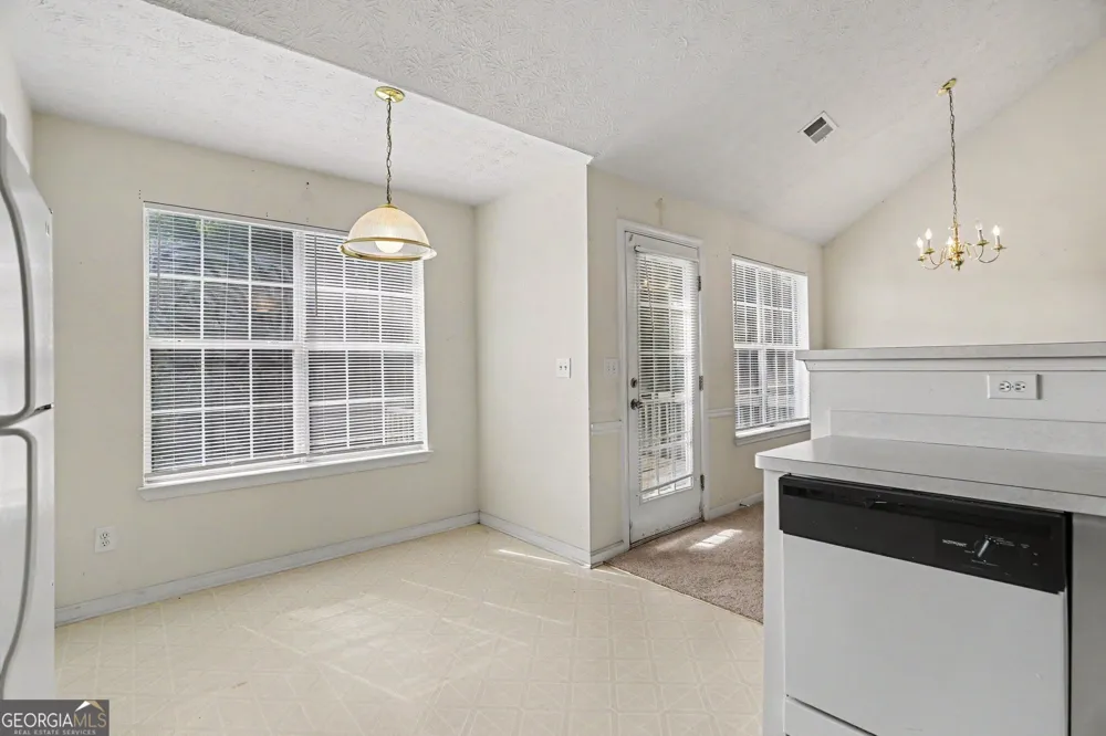 11050 Pebble Brook CT Hampton, GA 30228