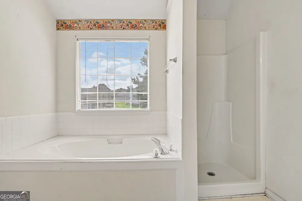 11050 Pebble Brook CT Hampton, GA 30228
