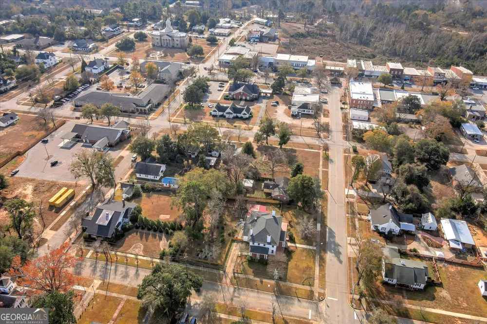 708 Mulberry ST Louisville, GA 30434