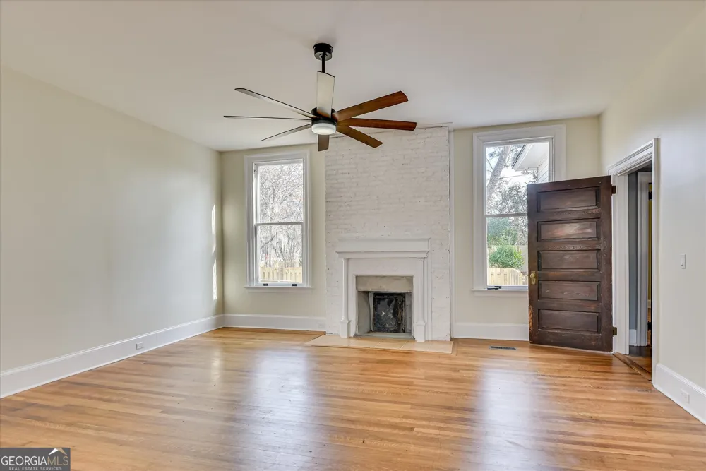 708 Mulberry ST Louisville, GA 30434