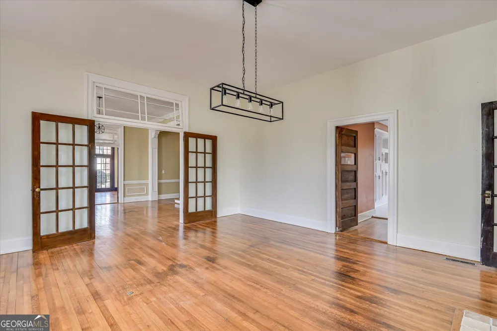 708 Mulberry ST Louisville, GA 30434
